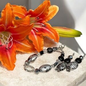 European old world style bracelet and earring set